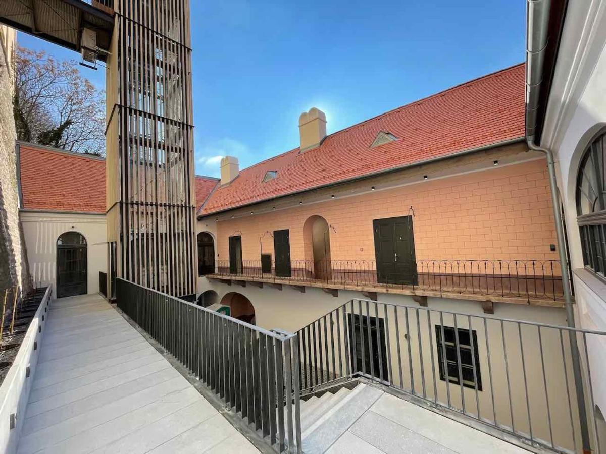 Ruttner Haz Hostel Veszprem
